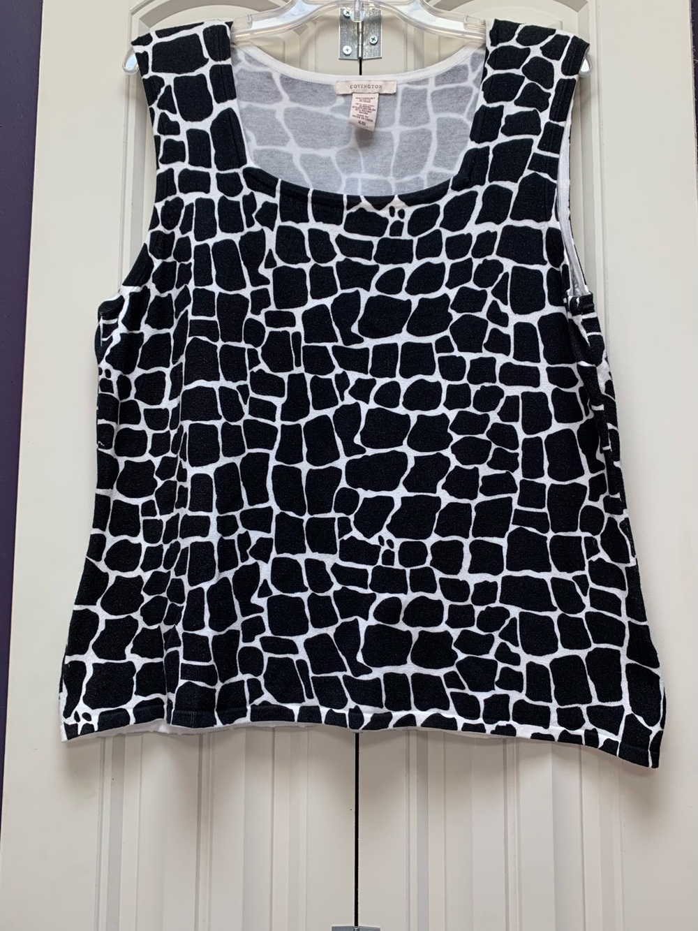 Covington Black and White Giraffe-Pattern Sleeveless Tank